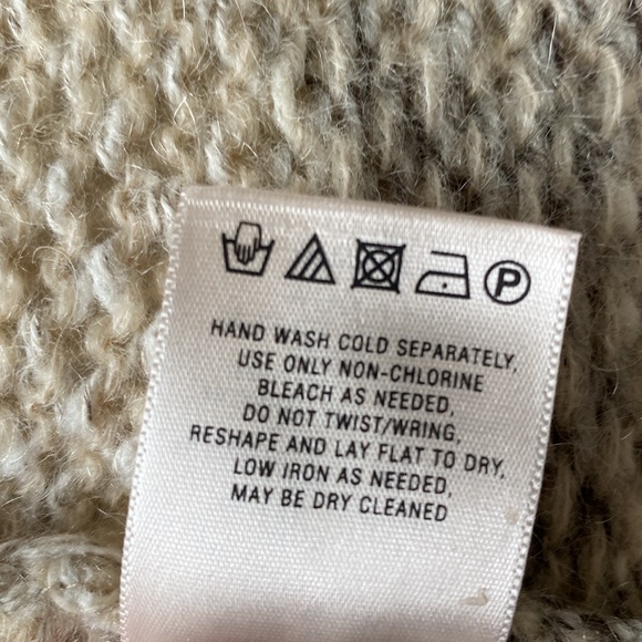 Sweater coat.  Xs. By far away from close from Anthropologie’s.  Tan plaid. - Picture 7 of 7